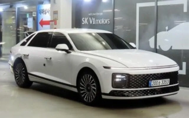 그랜저 (GN7) 가솔린 3.5 2WD 현대 2024/10 3,235km
